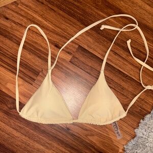 TRIANGLE BIKINI TOP, NEVER WORN
